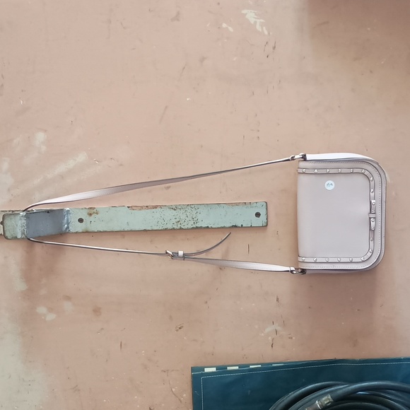 Kate Spade Pink Crossbody - Picture 3 of 8